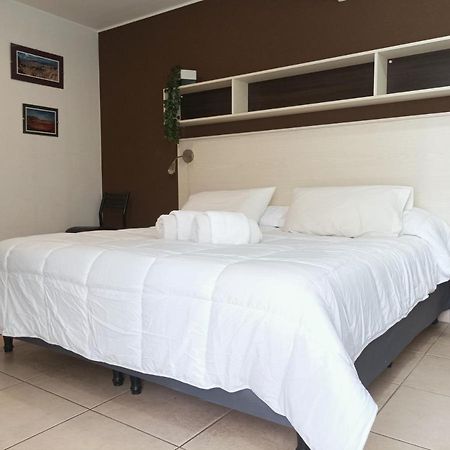 شقة Carnaval P/6 - 2 Dorm - Amplio Y A 5' Del Centro سالتا المظهر الخارجي الصورة